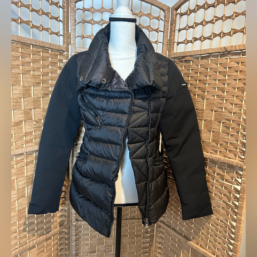 Dekker Women's Black Puffer Jacket